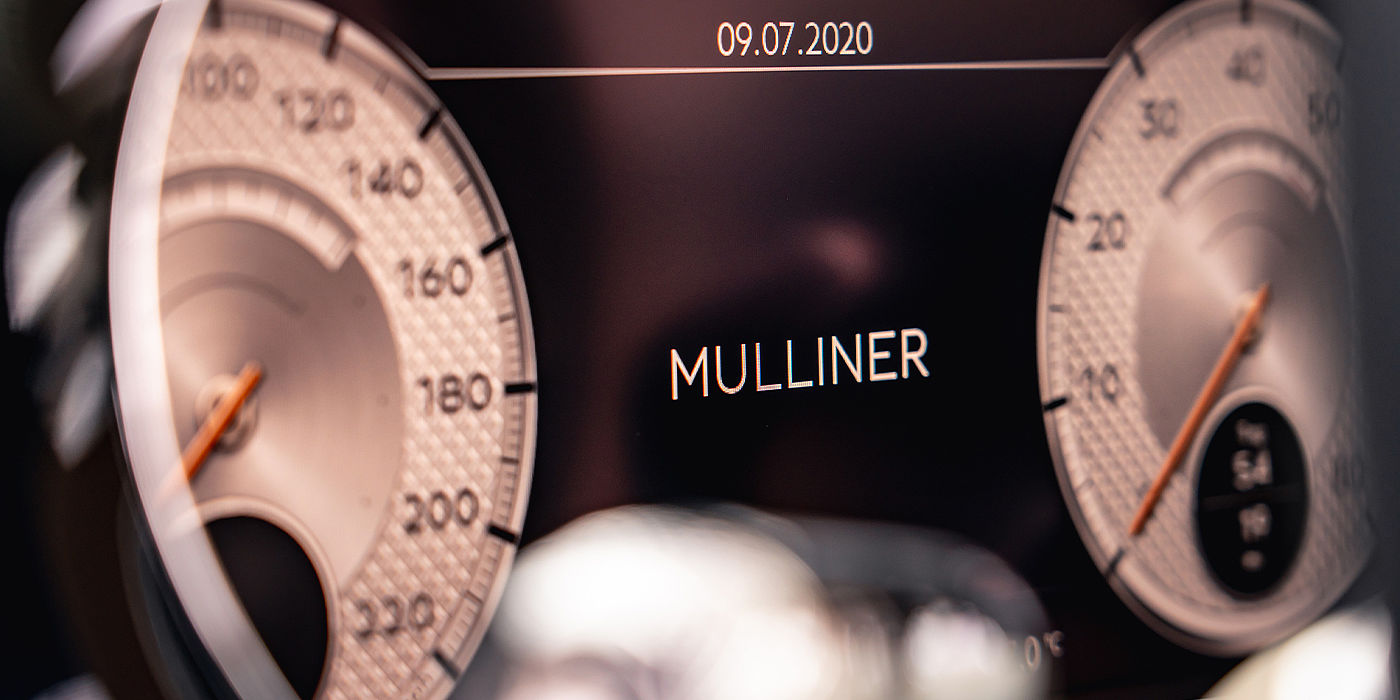 Bentley Manila Bentley Continental GT Mulliner coupe Mulliner dial detail